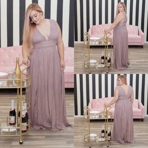 You will not be forgotten in this Mauve Maxi Dress